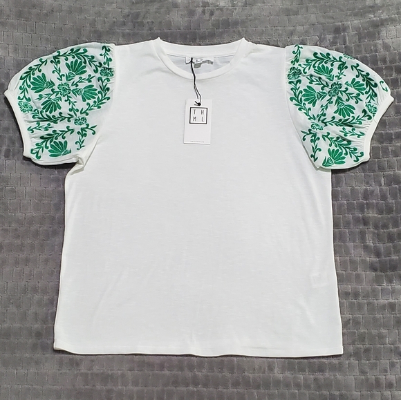 (THML) The Hianna Embroidered Top-White main image 1